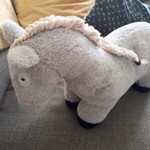 Crafty Ponies Pony Grey
