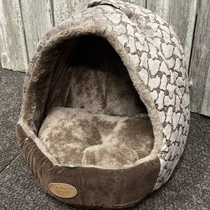 Globus Kissan peti, igloo